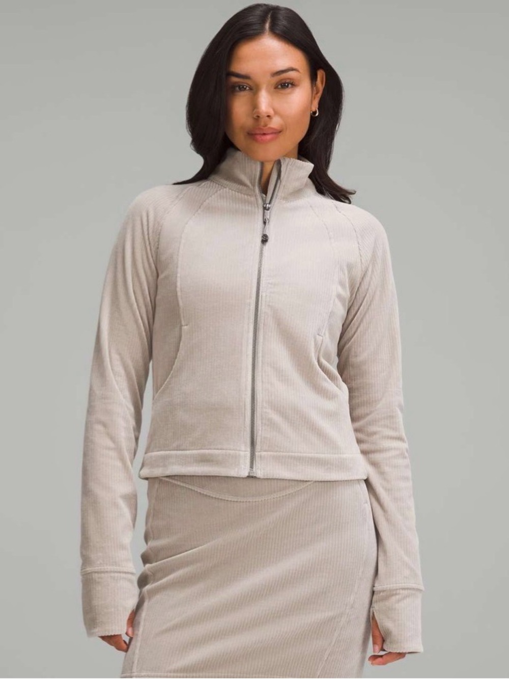 Lululemon scuba track jacket size 6